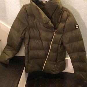 orobos army green puff jacket